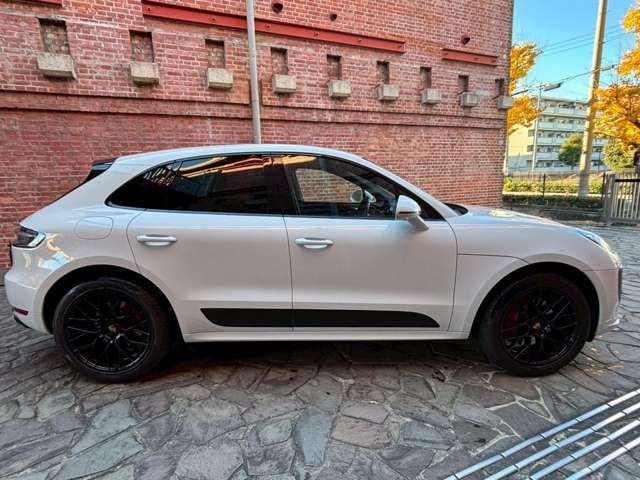 PORSCHE PORSCHE Macan 2020