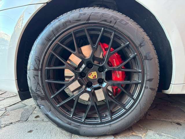 PORSCHE PORSCHE Macan 2020