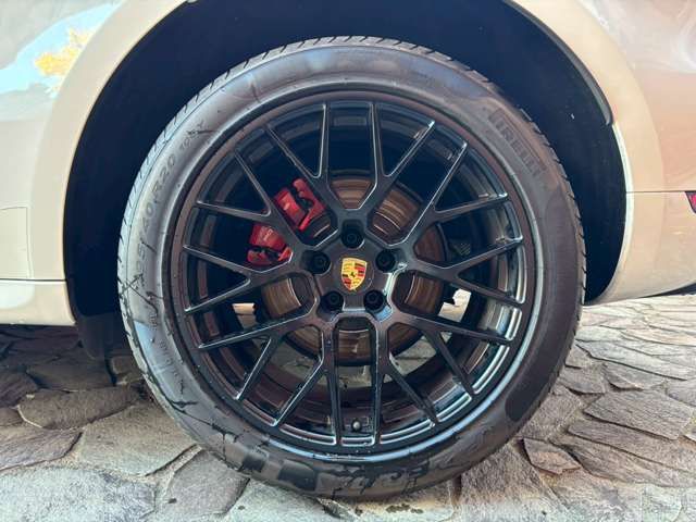 PORSCHE PORSCHE Macan 2020