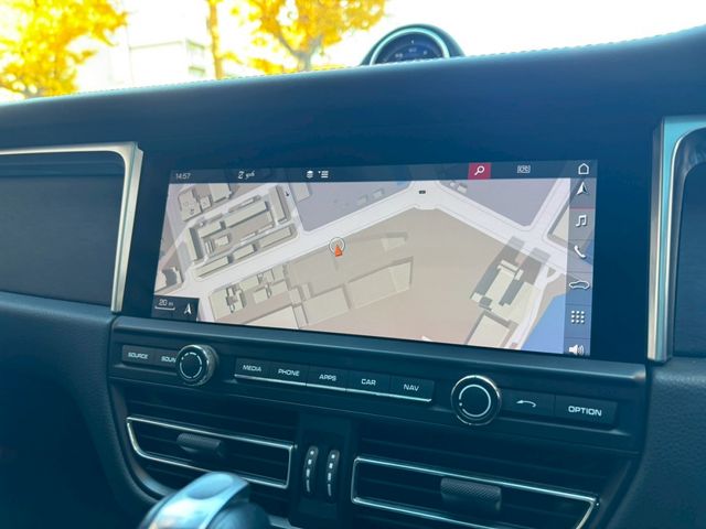 PORSCHE PORSCHE Macan 2020