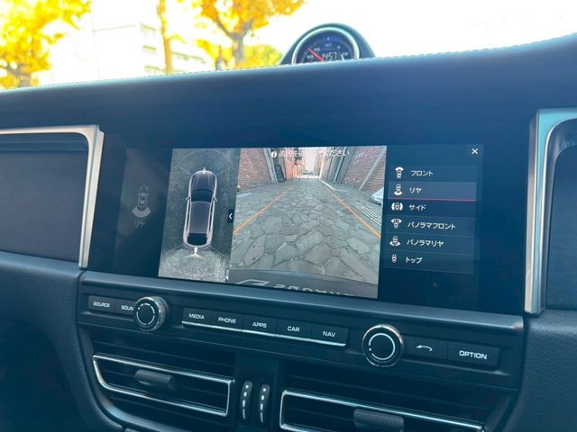 PORSCHE PORSCHE Macan 2020