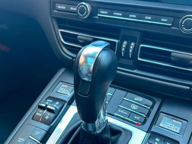 PORSCHE PORSCHE Macan 2020