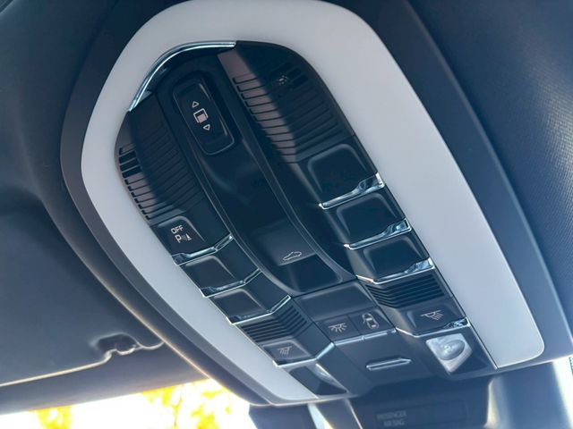 PORSCHE PORSCHE Macan 2020