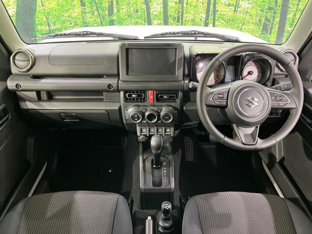 SUZUKI JIMNY NOMADE 2025