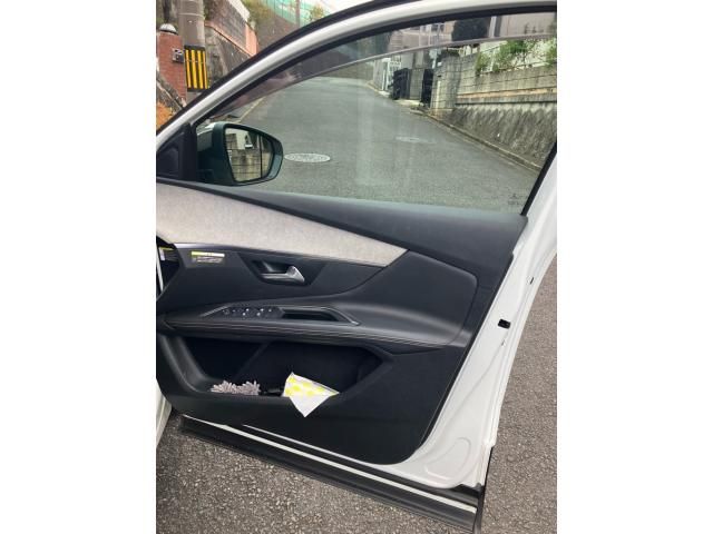 PEUGEOT PEUGEOT 3008 2018