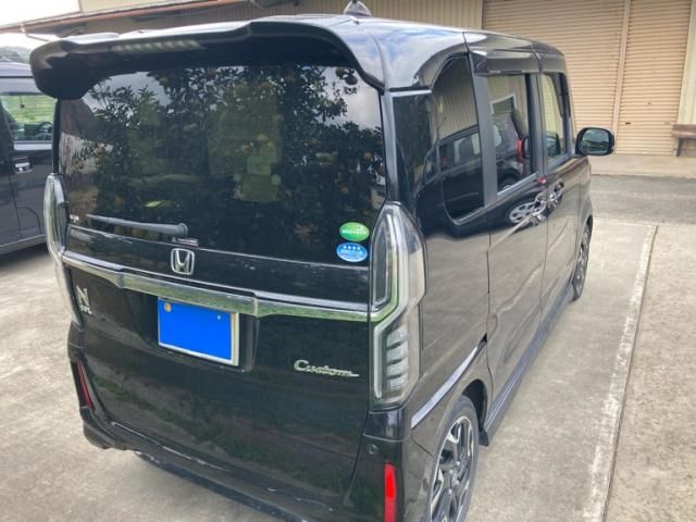 HONDA N BOX CUSTOM 2017