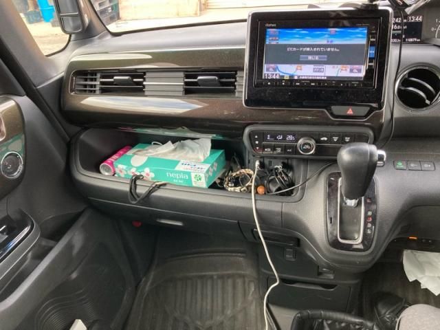 HONDA N BOX CUSTOM 2017