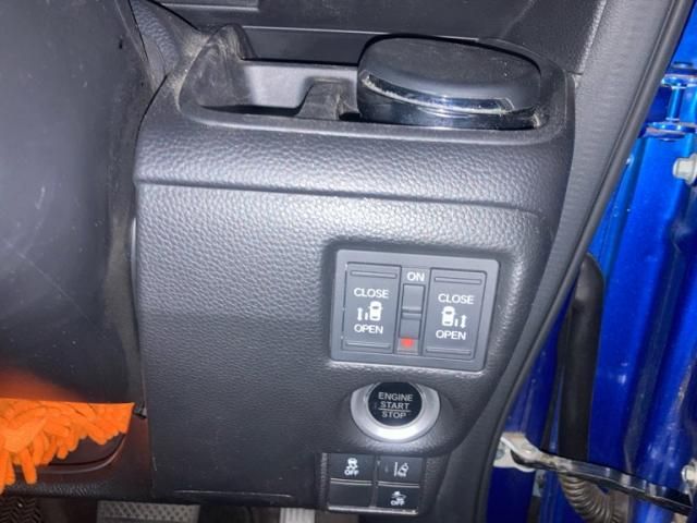 HONDA N BOX CUSTOM 2020