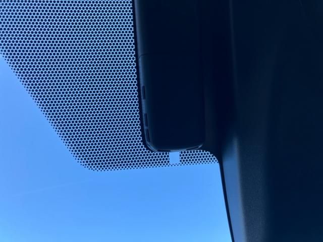 TOYOTA PRIUS 4WD 2017