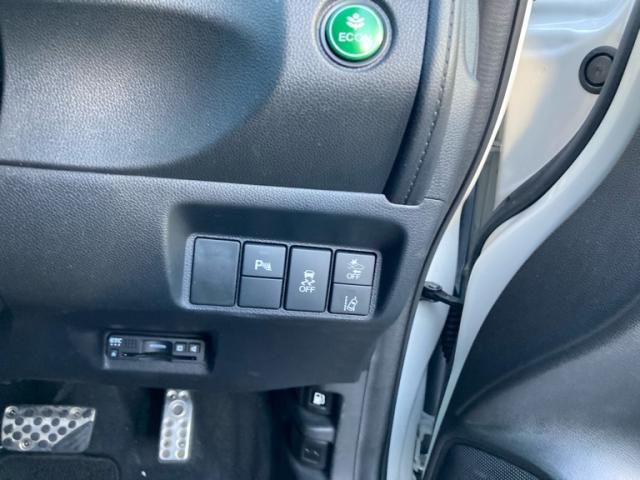 HONDA SHUTTLE HYBRID 2019