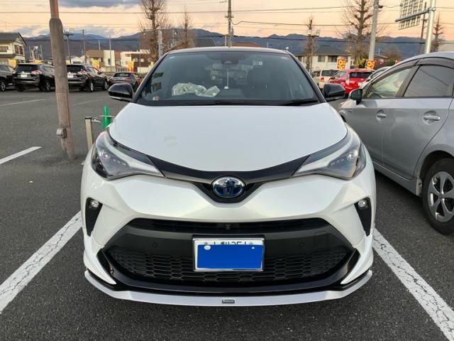 TOYOTA C-HR 2021