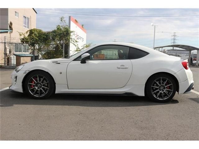 TOYOTA 86 2017