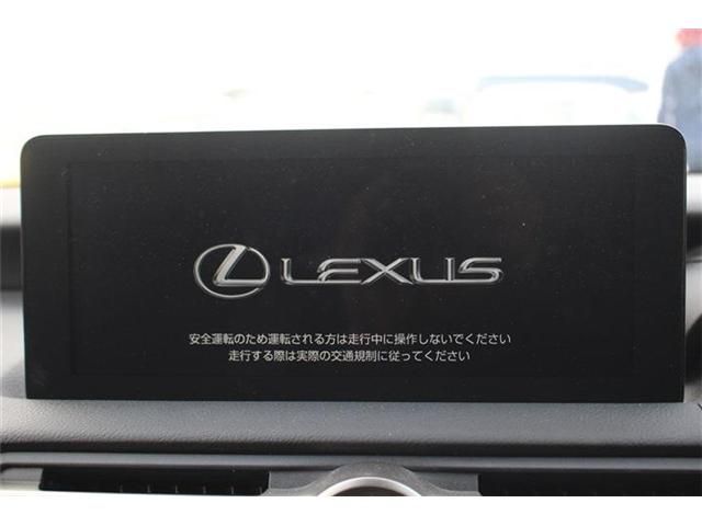 TOYOTA LEXUS RC300h 2023