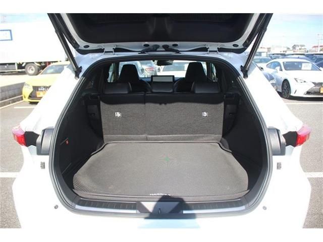 TOYOTA HARRIER PHEV 2023