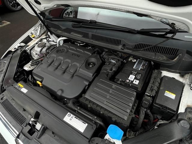 VOLKSWAGEN VOLKSWAGEN GOLF TOURAN 2019