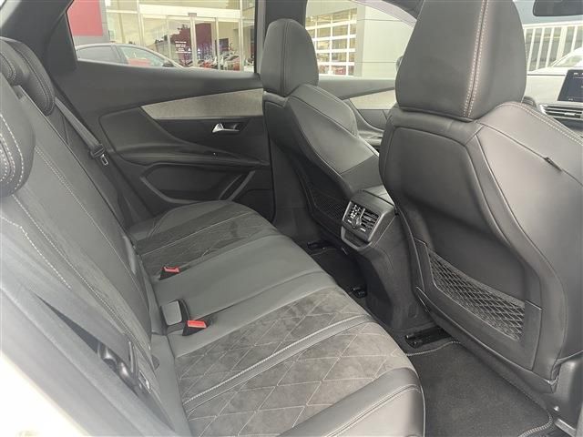 PEUGEOT PEUGEOT 3008 2018