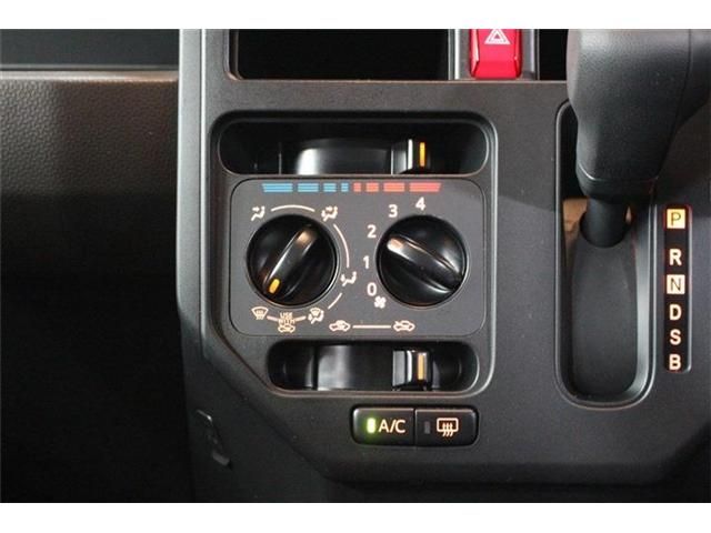 TOYOTA ROOMY 4WD 2022