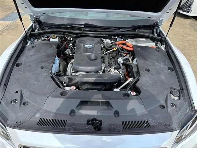 TOYOTA CROWN sedan hybrid 2022