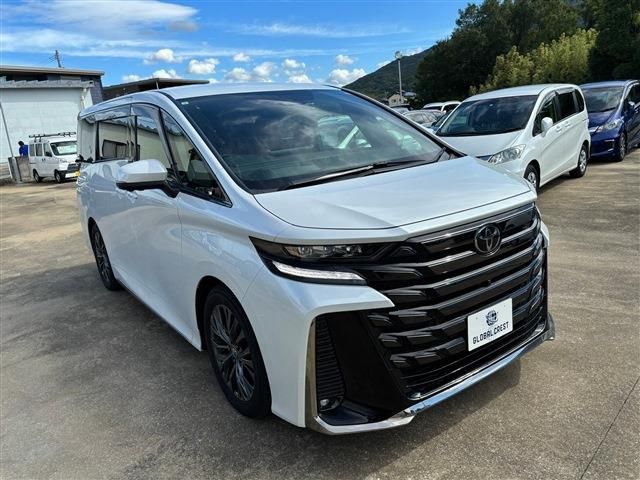 TOYOTA VELLFIRE  HYBRID 2023