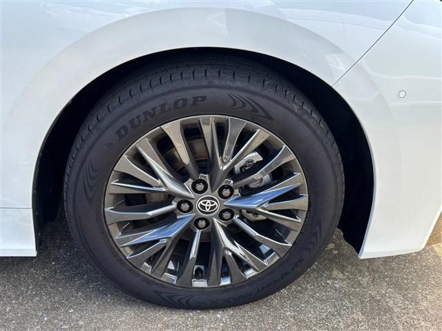 TOYOTA VELLFIRE  HYBRID 2023