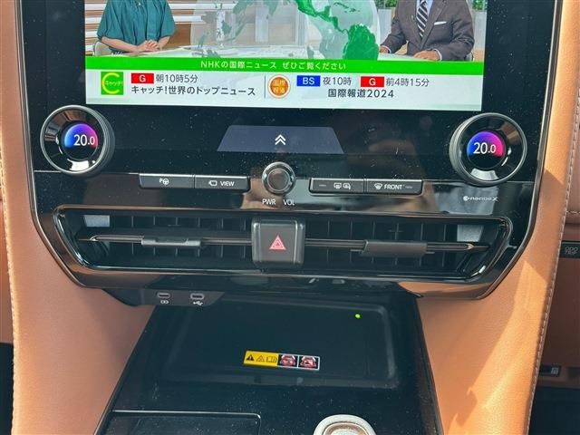 TOYOTA VELLFIRE  HYBRID 2023