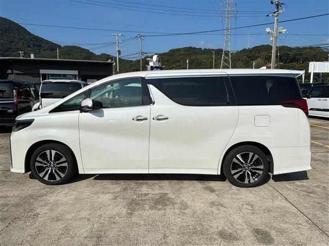 TOYOTA ALPHARD 2023