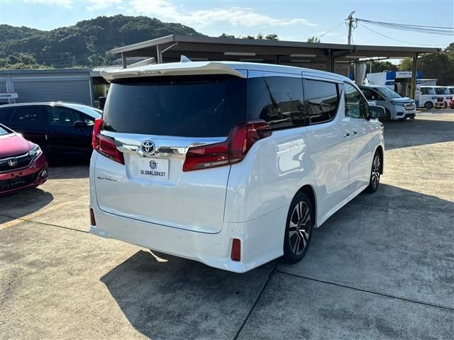 TOYOTA ALPHARD 2023