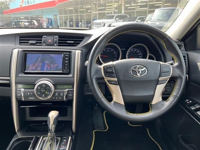 TOYOTA MARK X 2017