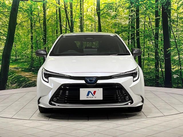 TOYOTA COROLLA TOURING HYBRID 4WD 2023
