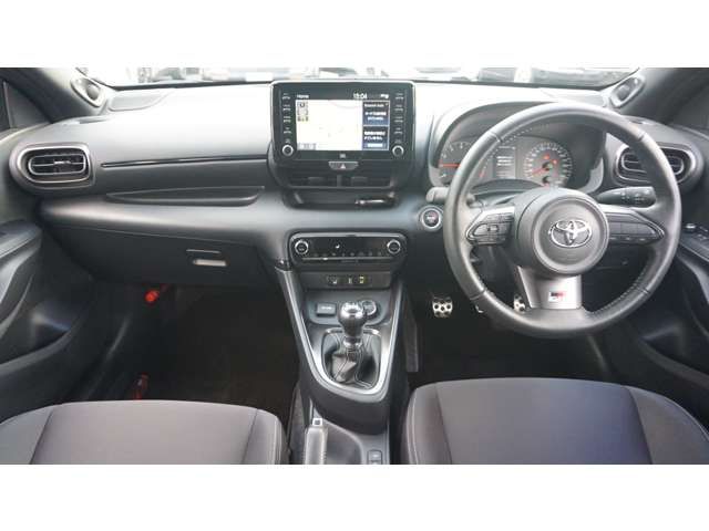 TOYOTA GR YARIS 2022