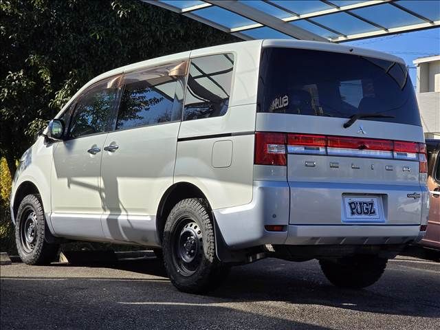 MITSUBISHI DELICA D:5 4WD 2010