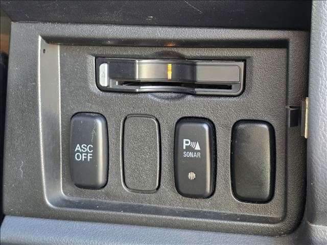 MITSUBISHI DELICA D:5 4WD 2010