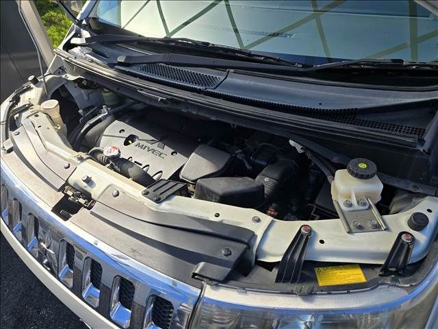 MITSUBISHI DELICA D:5 4WD 2010