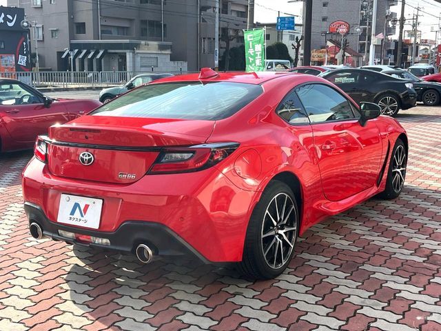 TOYOTA GR86 2022