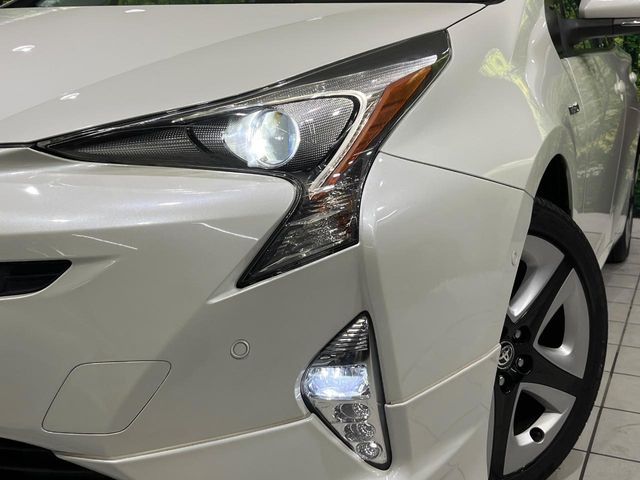 TOYOTA PRIUS 4WD 2017