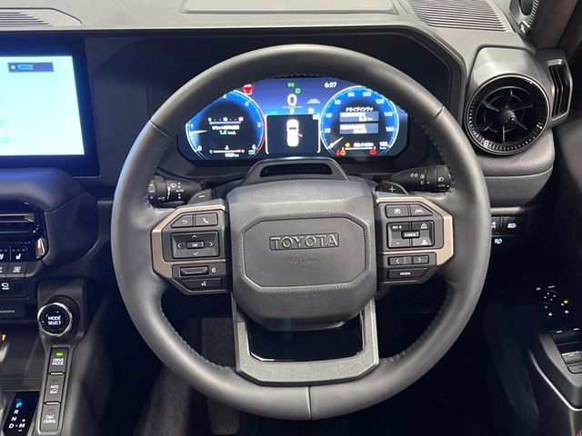 TOYOTA LANDCRUISER 250 2024