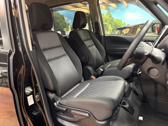 NISSAN SERENA  WG 2020