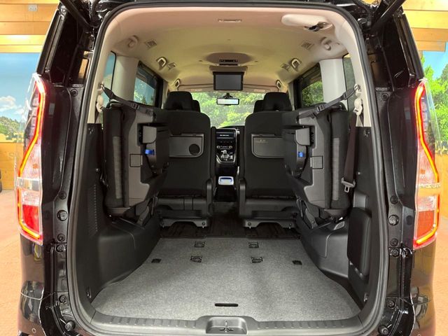 NISSAN SERENA  WG 2020