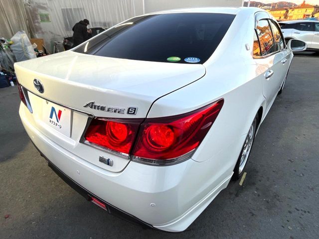 TOYOTA CROWN sedan hybrid 2013