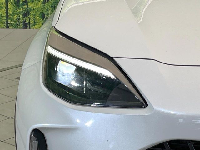 TOYOTA YARIS CROSS 2023