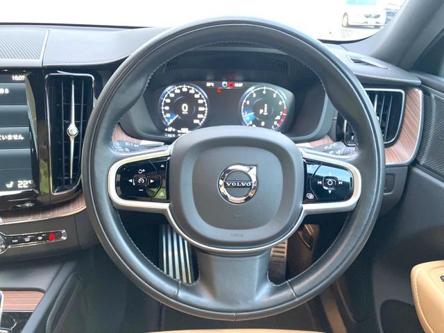 VOLVO VOLVO XC60 2021