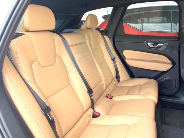 VOLVO VOLVO XC60 2021