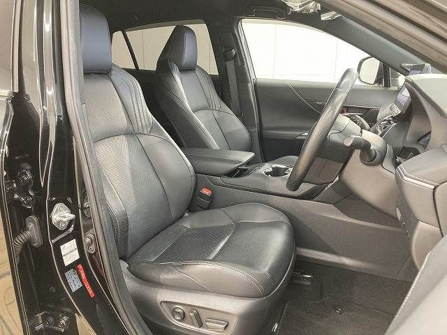 TOYOTA HARRIER 2WD 2023