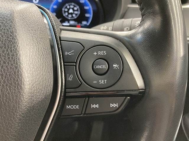 TOYOTA HARRIER 2WD 2023