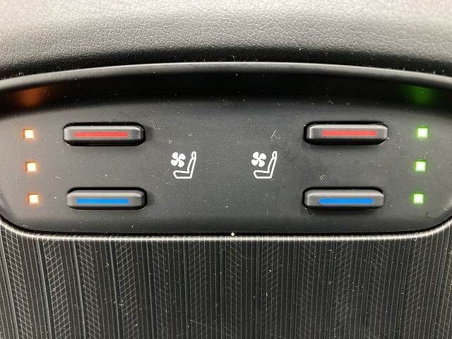 TOYOTA HARRIER 2WD 2023