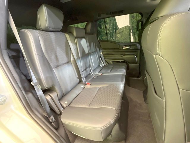 TOYOTA LANDCRUISER 250 2024