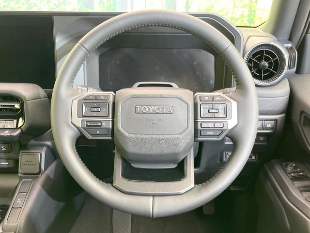 TOYOTA LANDCRUISER 250 2024