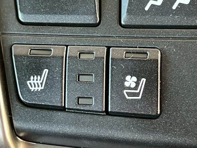 TOYOTA LEXUS NX300h 2015