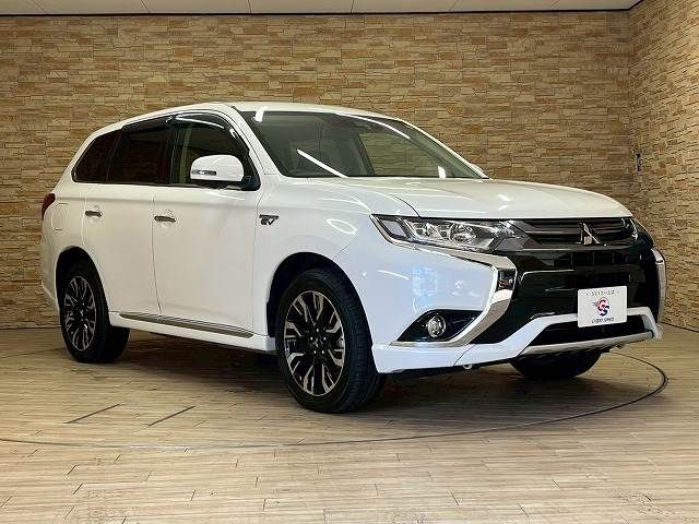 MITSUBISHI OUTLANDER PHEV 2017