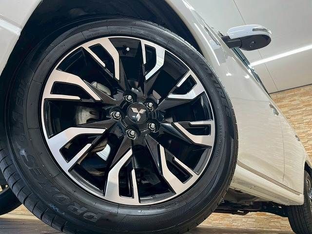 MITSUBISHI OUTLANDER PHEV 2017